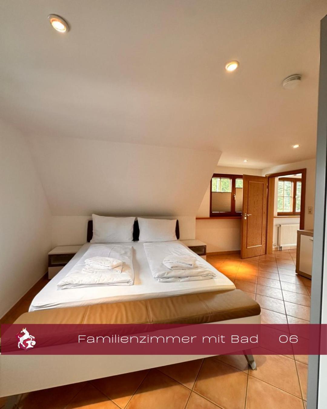 Schwarzwald Lodge Inselklause Schönwald Exterior foto